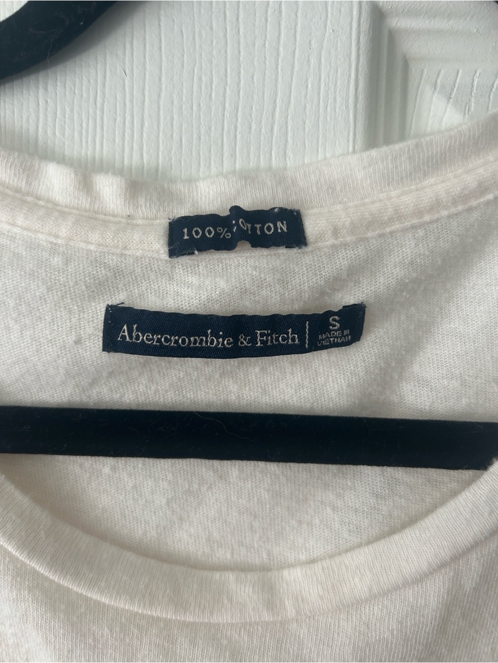 Abercrombie & Fitch Cream Short Sleeve Top with Lace Hem - Picture 3 of 3